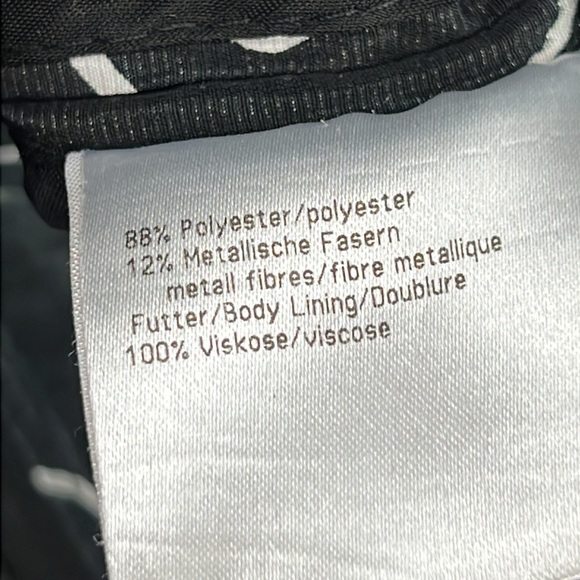 Basler Floral Embroidered Lightweight Blazer - Picture 9 of 12